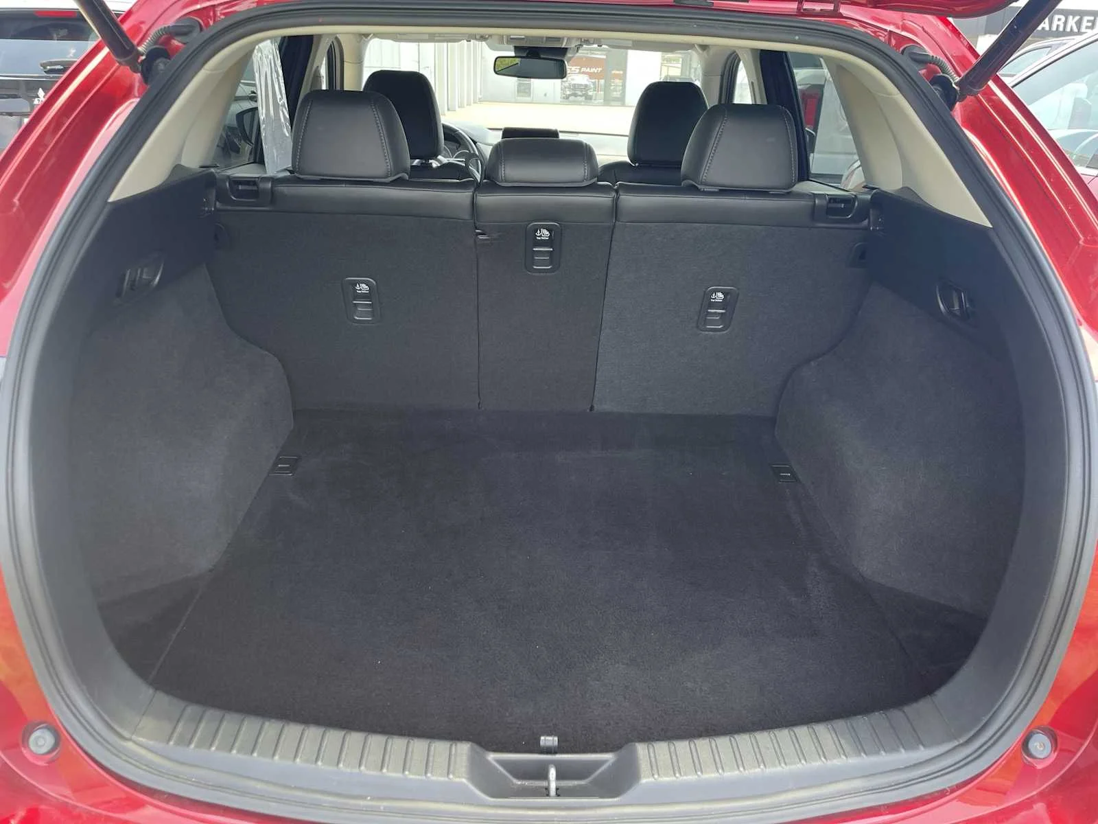 Used 2019  Mazda Touring image 24