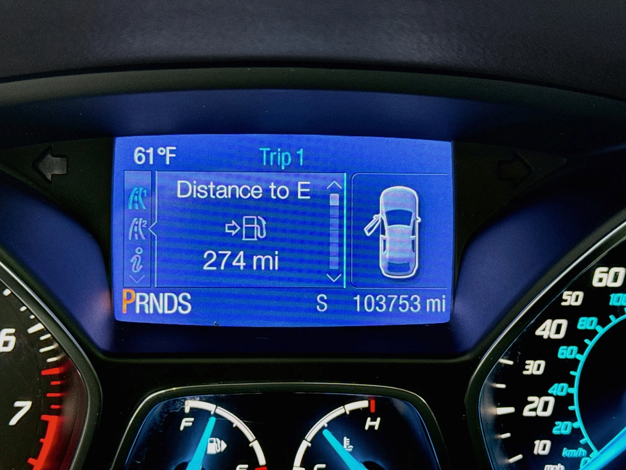 Used 2013 Oxford White Ford SE image 16