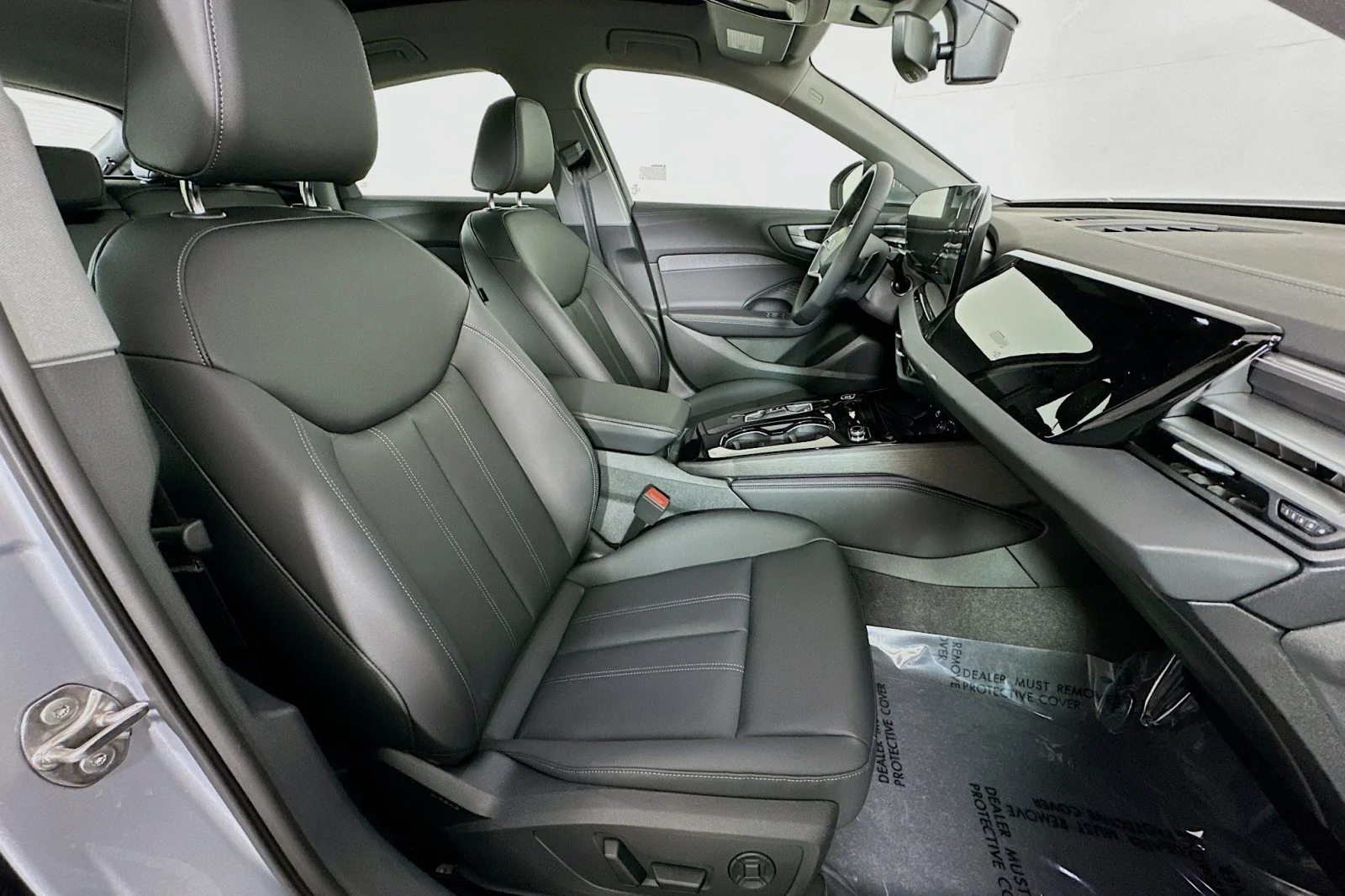 New 2026 Floret Silver Metallic Audi Premium image 8