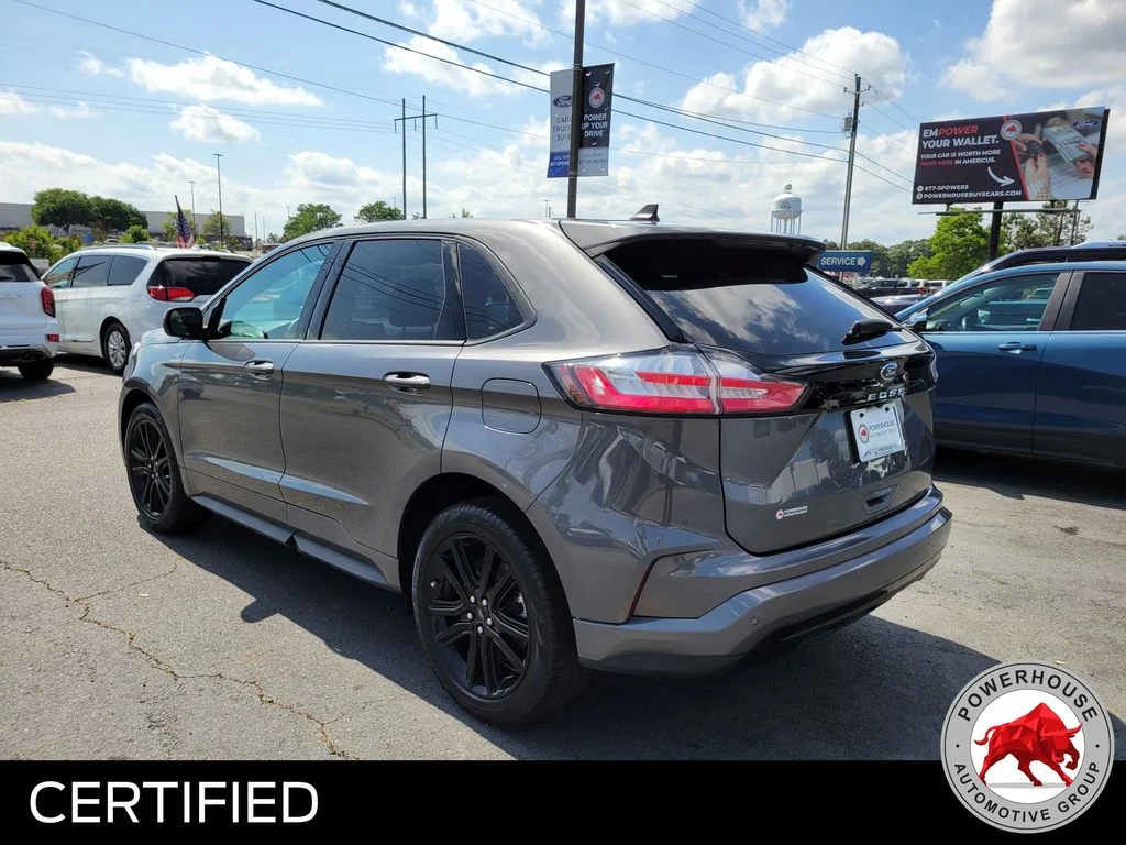 Used 2023 Gray Ford ST Line image 4