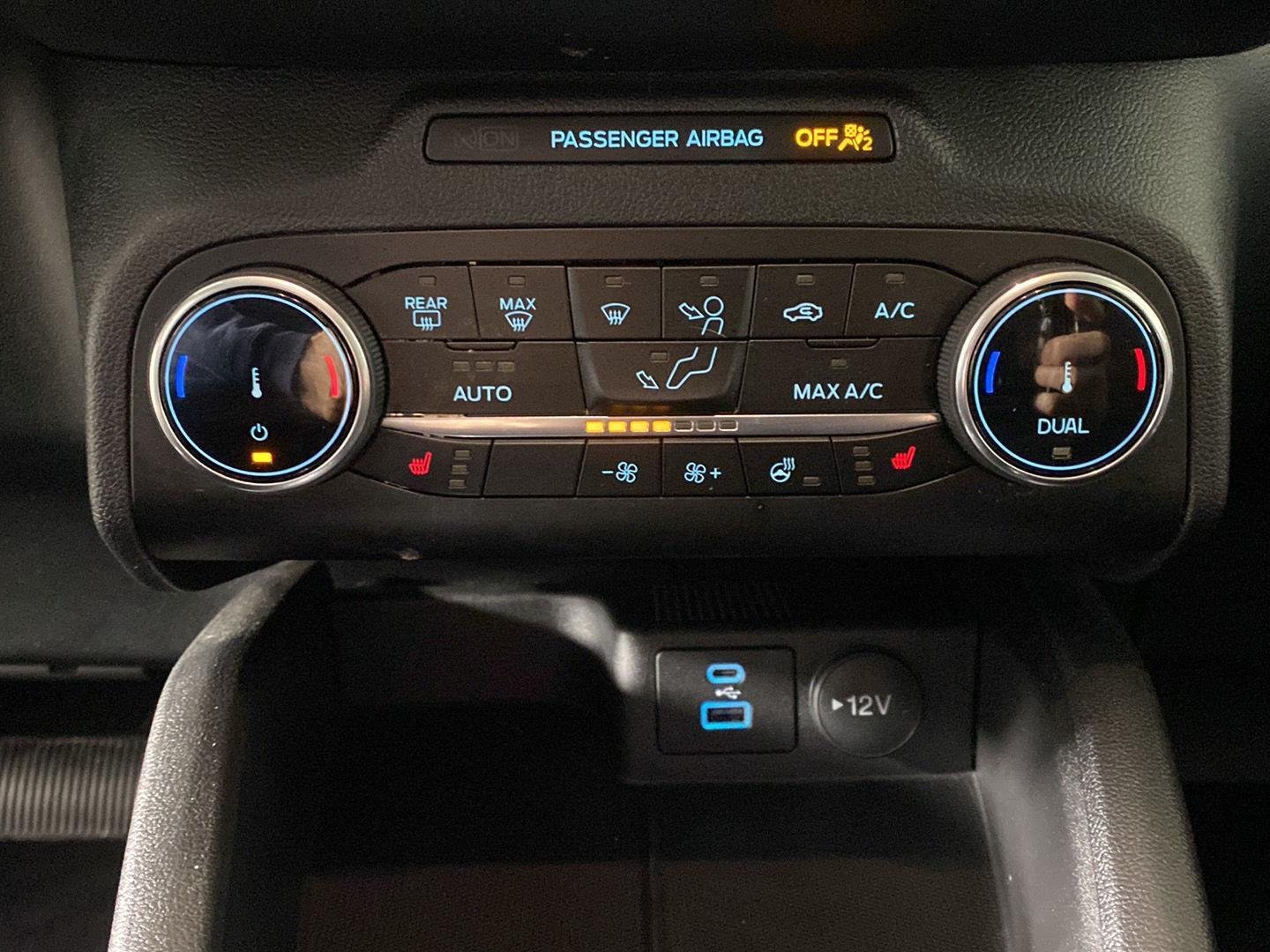 Used 2023 Black Metallic Ford Active image 20