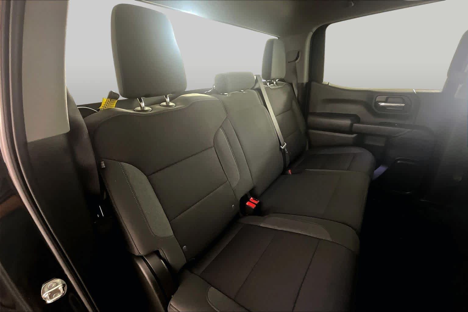 Used 2023 Black Chevrolet Custom image 19