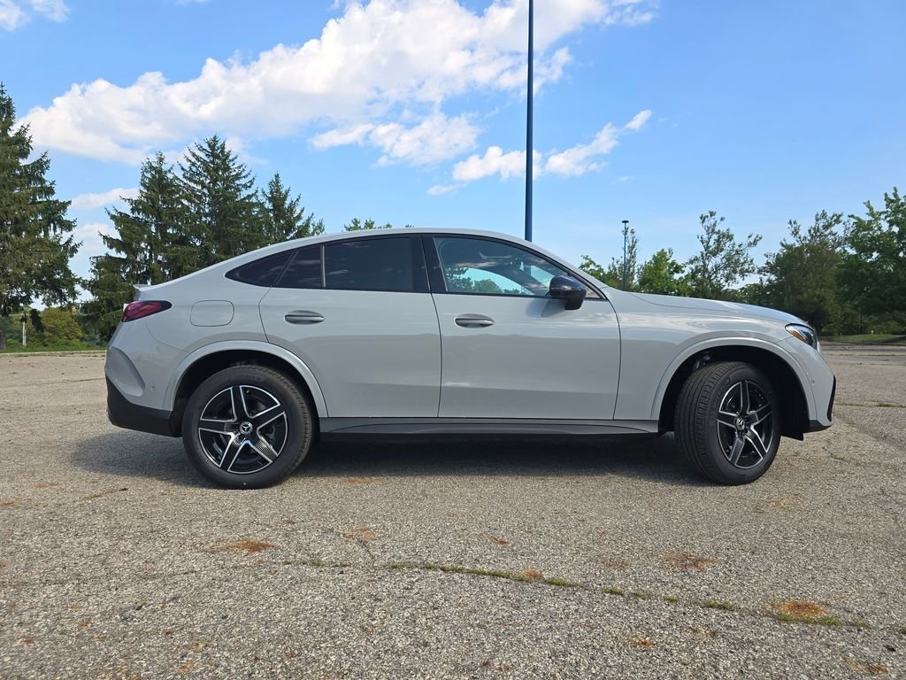 New 2027 MANUFAKTUR Alpine Grey Mercedes-Benz GLC 300 Coupe image 17