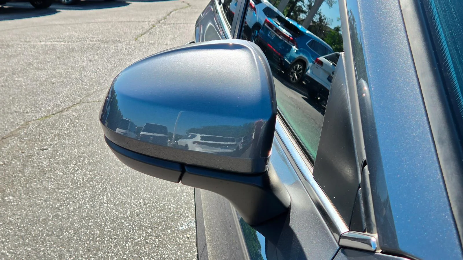 2024 Volkswagen Taos SE - Photo 11
