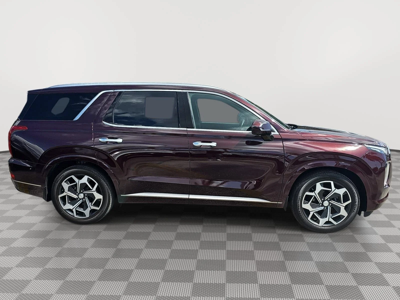 Used 2022 Red Hyundai Calligraphy image 3