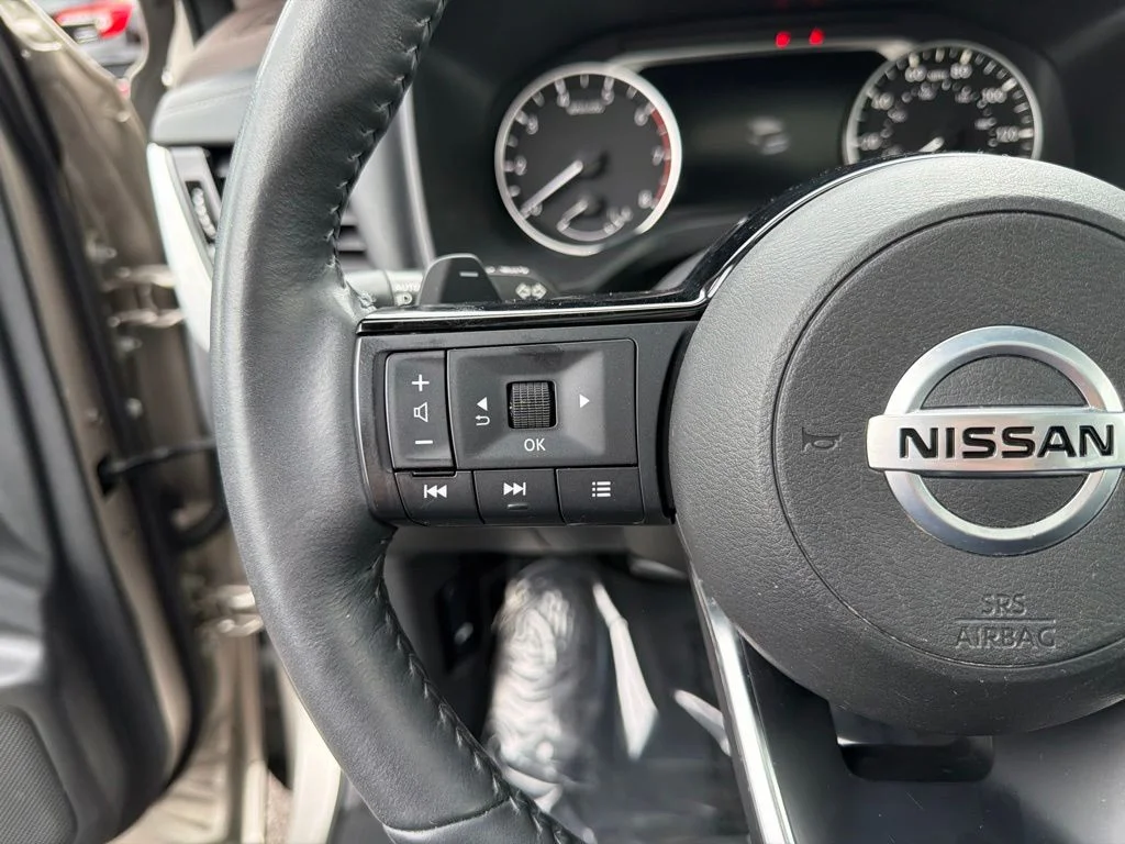 2021 Nissan Rogue SL - Photo 18