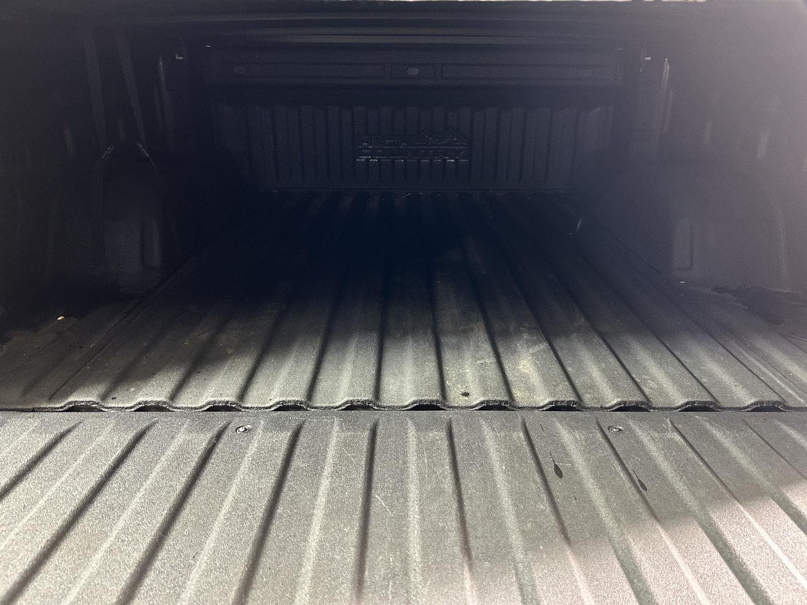 Used 2023 Black Chevrolet High Country image 10