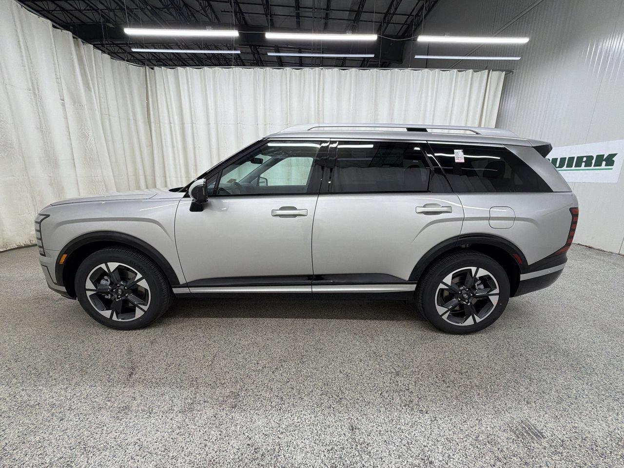 New 2027 Shimmering Silver Hyundai Limited AWD image 6