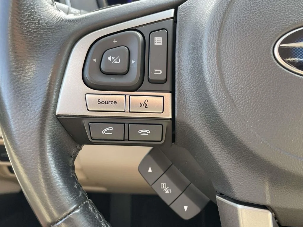 2017 Subaru Outback Limited - Photo 11