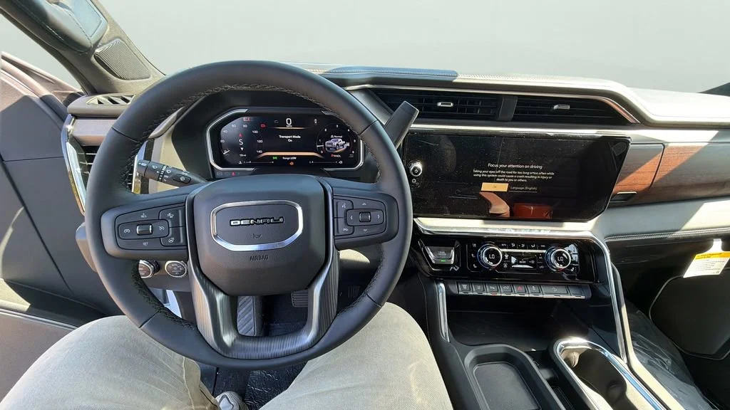 2026 GMC Sierra 2500HD Denali Ultimate - Photo 15