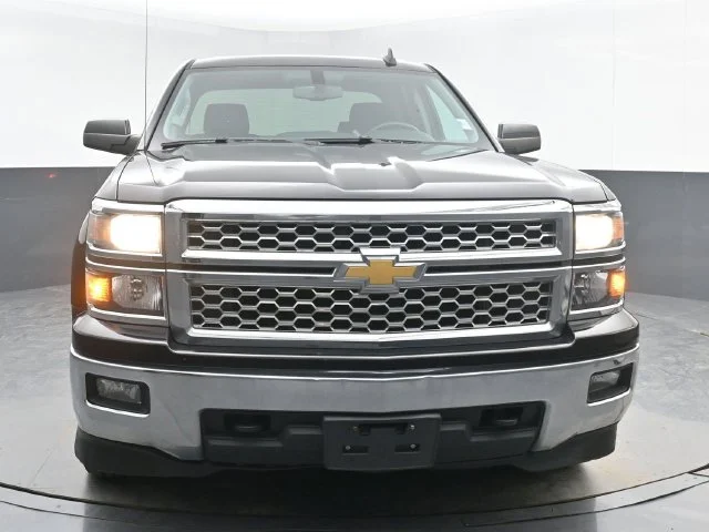 Used 2015 Black Chevrolet LT image 2