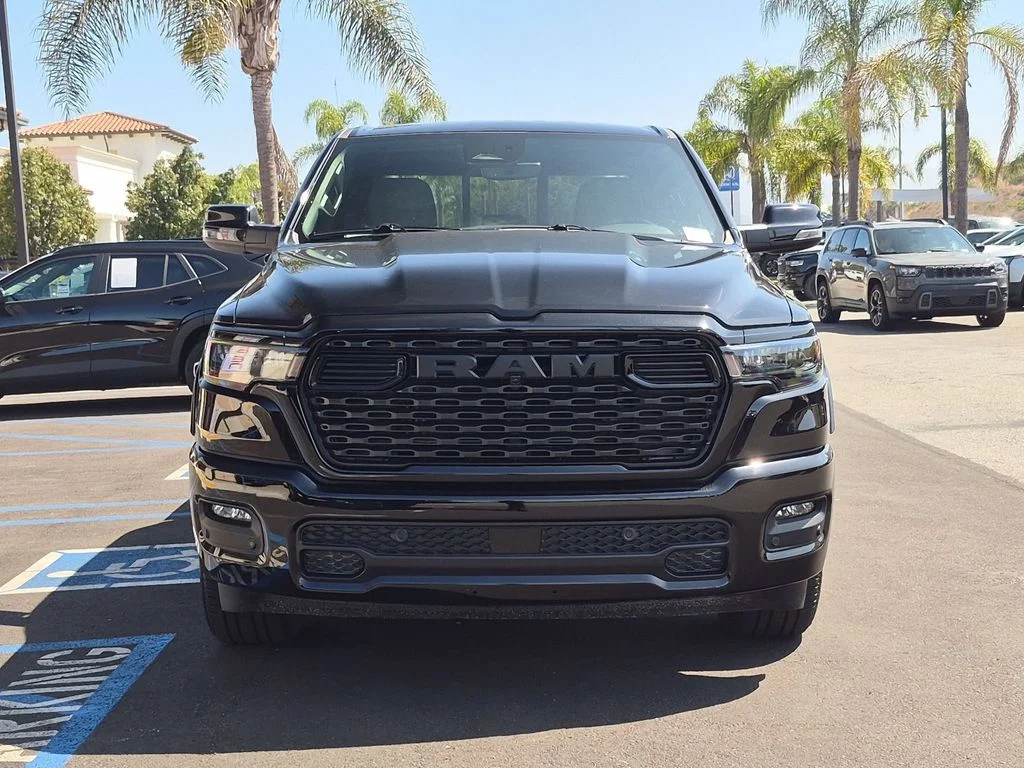 New 2026 Diamond Black Crystal Pearl-Coat Exterior Paint RAM Big Horn/Lone Star image 2