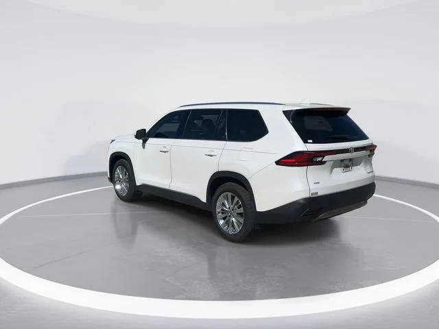 Used 2024 Beige Toyota Platinum image 5