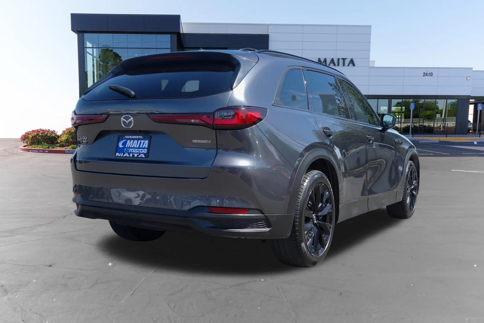 Certified Used 2025 Machine Gray Metallic Mazda 3.3 Turbo Premium image 4