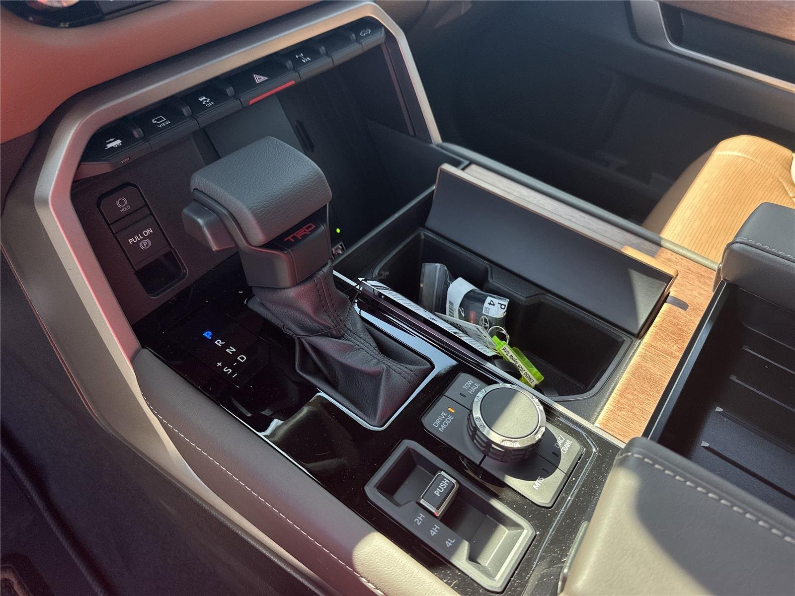 2026 Toyota Tundra 1794 Edition - Photo 15