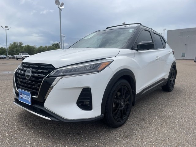 2024 Nissan Kicks SR