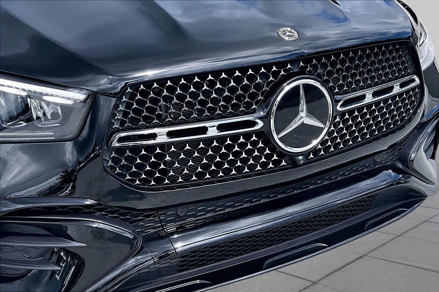 Used 2026 Obsidian Black Metallic Mercedes-Benz GLE 350 image 30