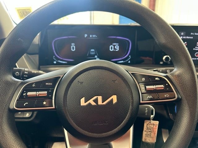 Used 2025 Steel Gray Kia LX image 24