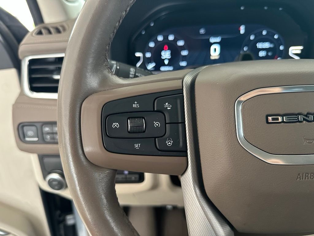 Used 2023 Silver GMC Denali image 22