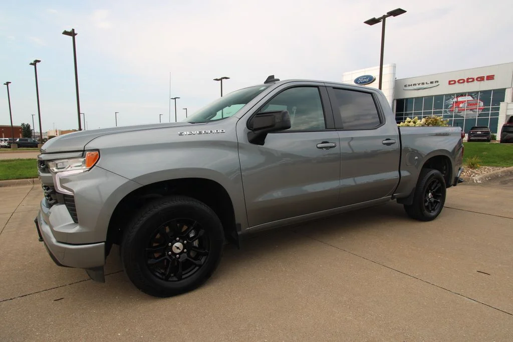Used 2026 Gray Chevrolet RST image 20