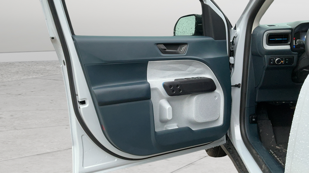 New 2026 White Ford XLT image 18
