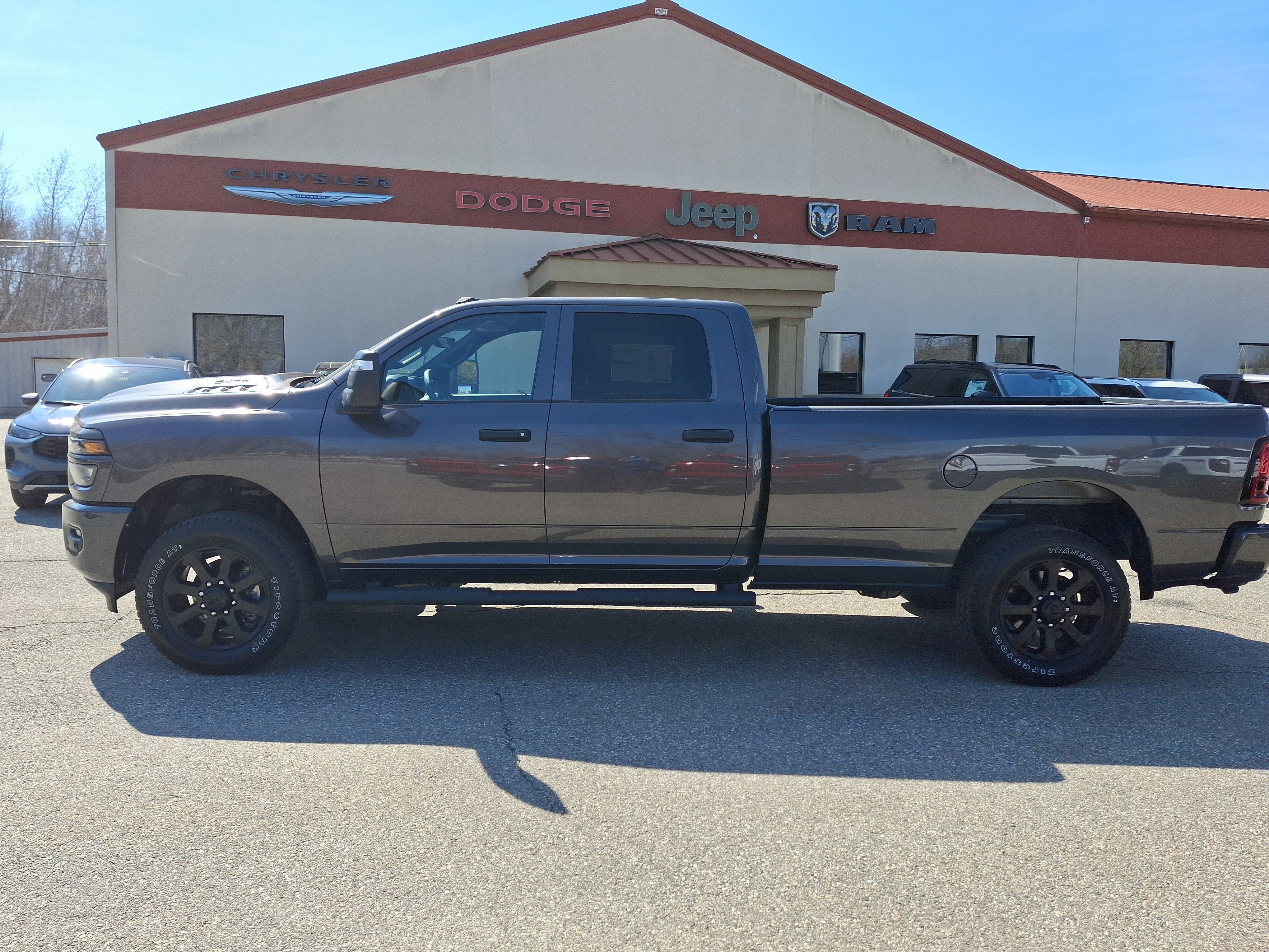 2026 RAM 2500 Tradesman/Black Express - Photo 9