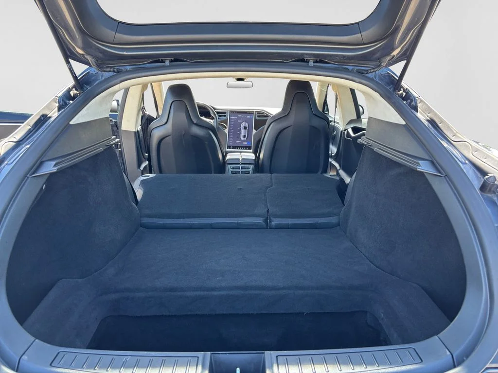 Used 2015 Gray Tesla 70D image 38