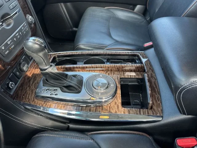 Used 2017 Gray Nissan Platinum image 45