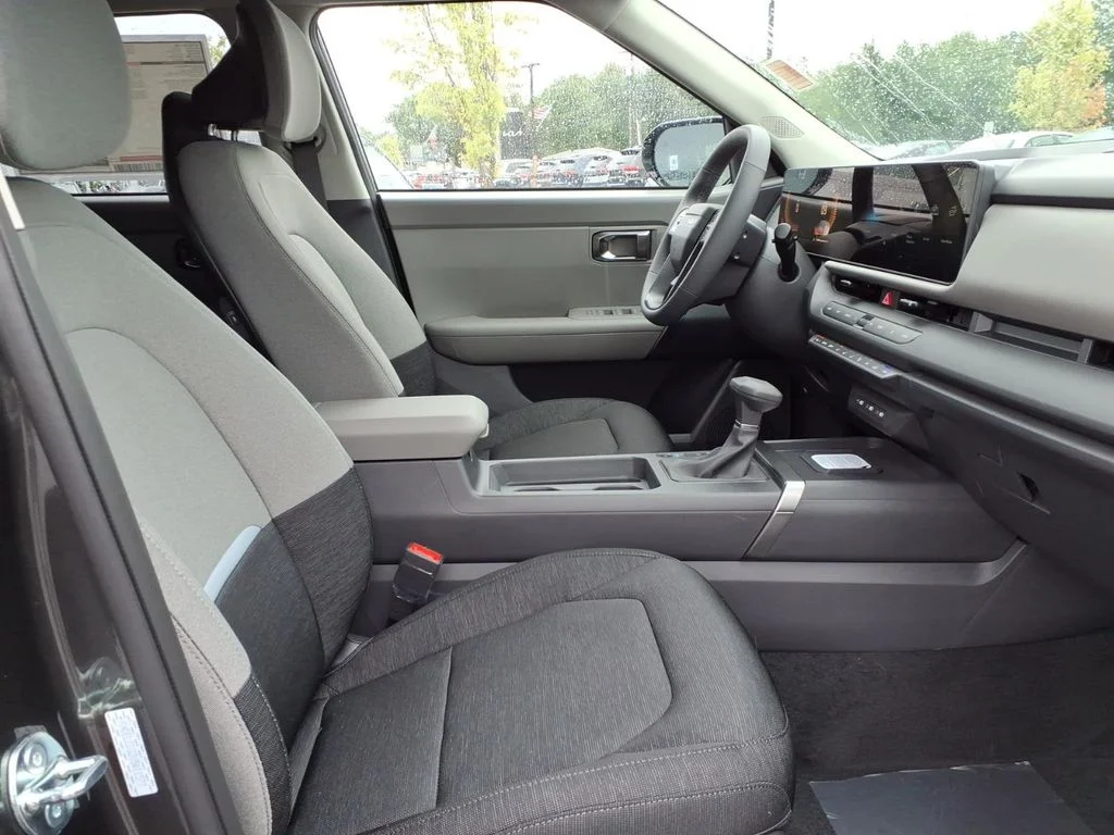 New 2027 Gray Kia S image 7