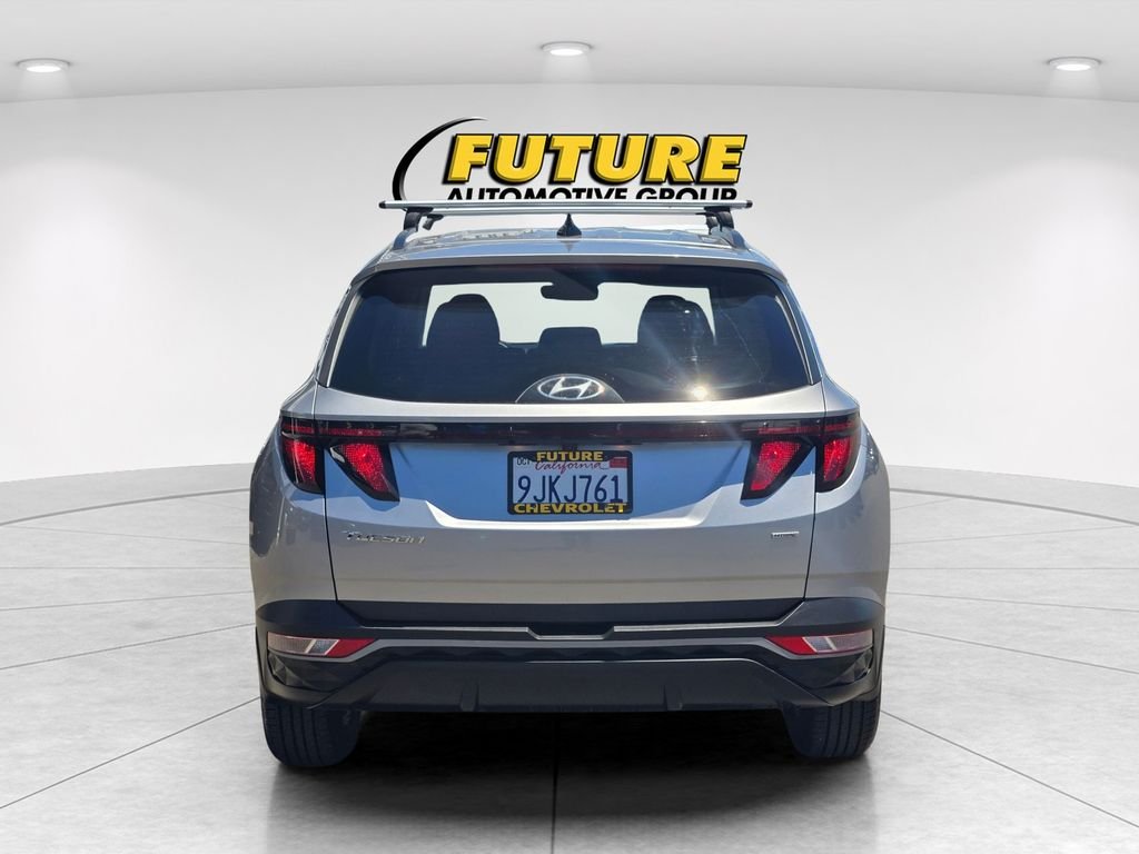 Used 2024 Silver Hyundai SEL image 5