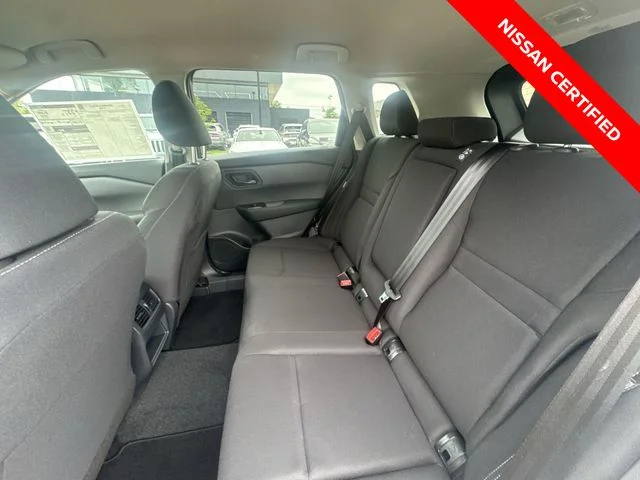 Used 2025 Gray Nissan S image 21