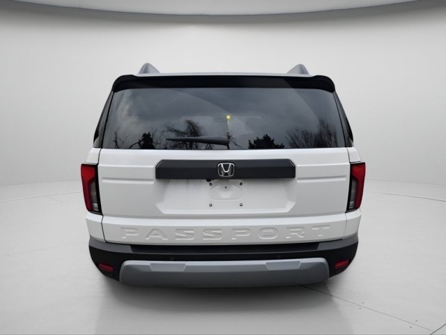 New 2026 Platinum White Pearl Honda RTL image 6