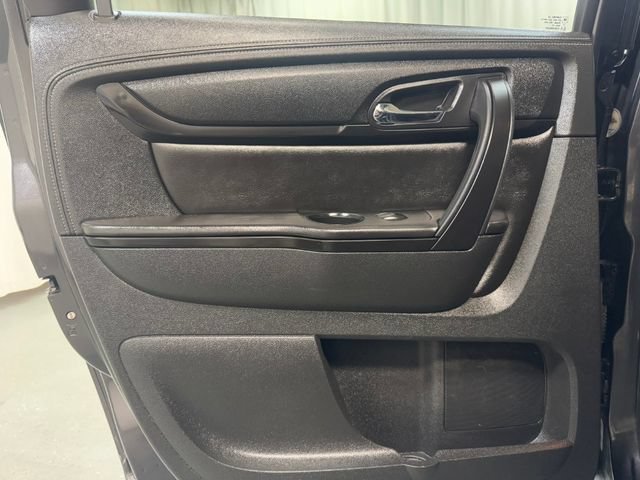 Used 2015 TUNGSTEN METALLIC Chevrolet LT image 24
