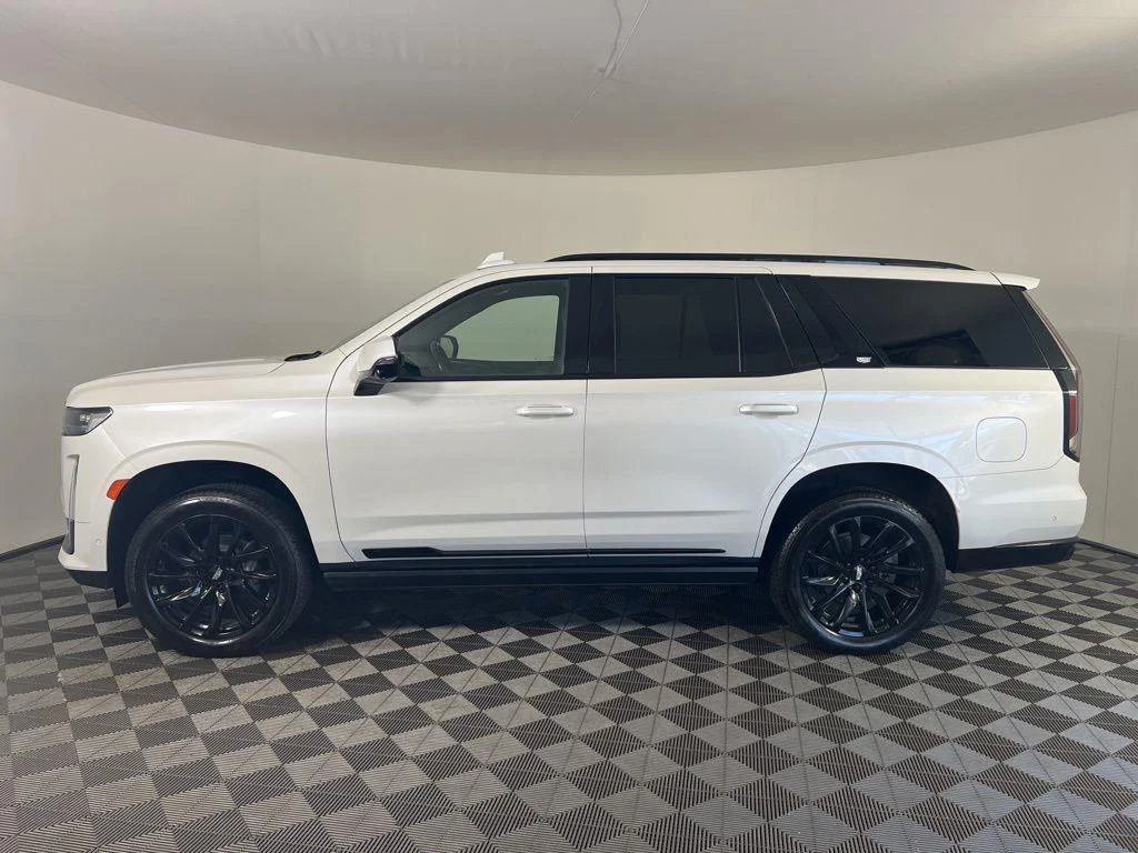 Used 2021 Crystal White Cadillac Sport image 36