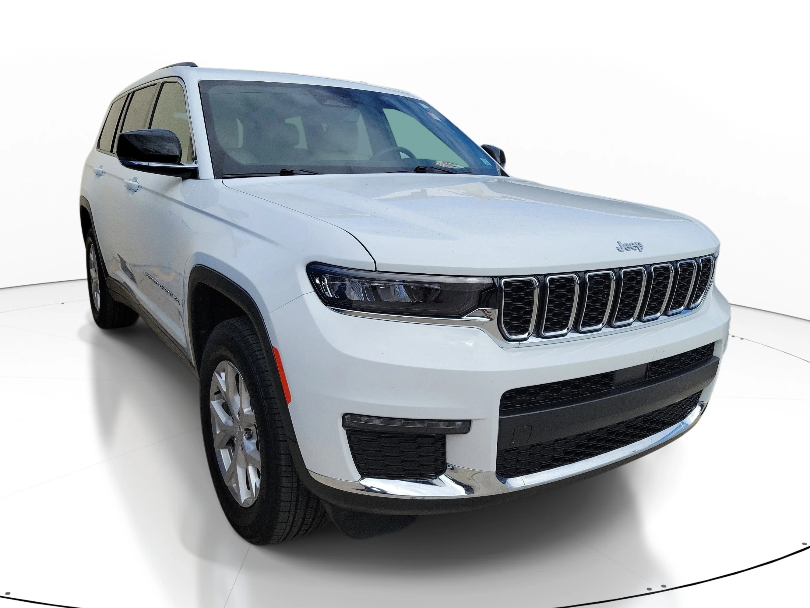 2023 Jeep Grand Cherokee L Limited's photo