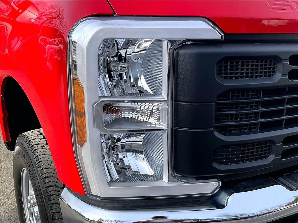 Used 2024 Red Ford XL image 28