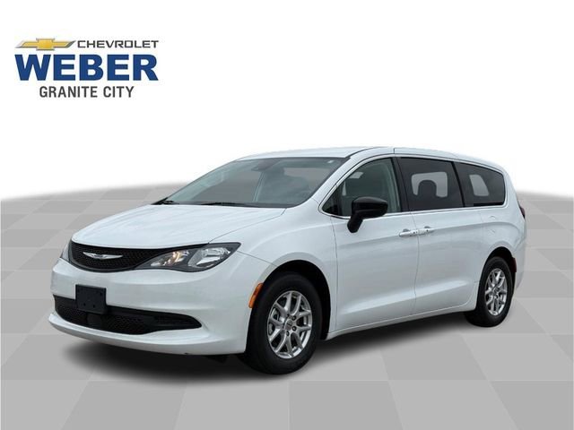 2024 Chrysler Voyager LX