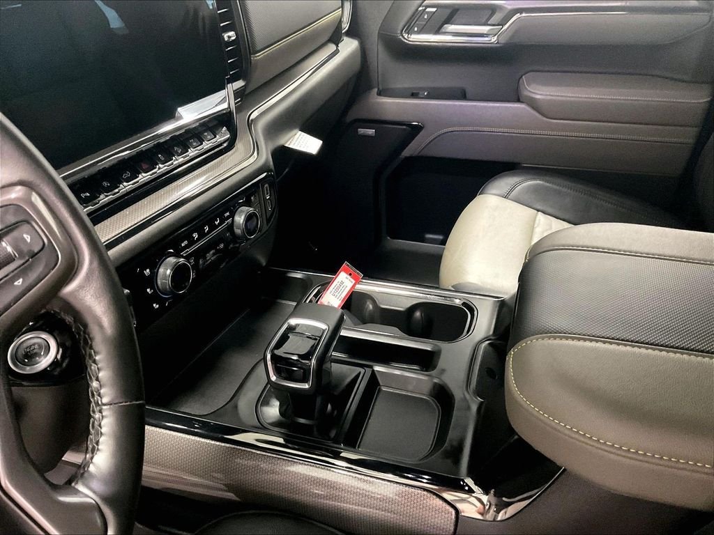 Used 2024 White Chevrolet ZR2 image 20