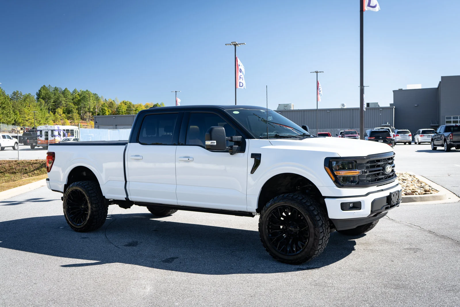 Used 2024 White Ford XLT image 12