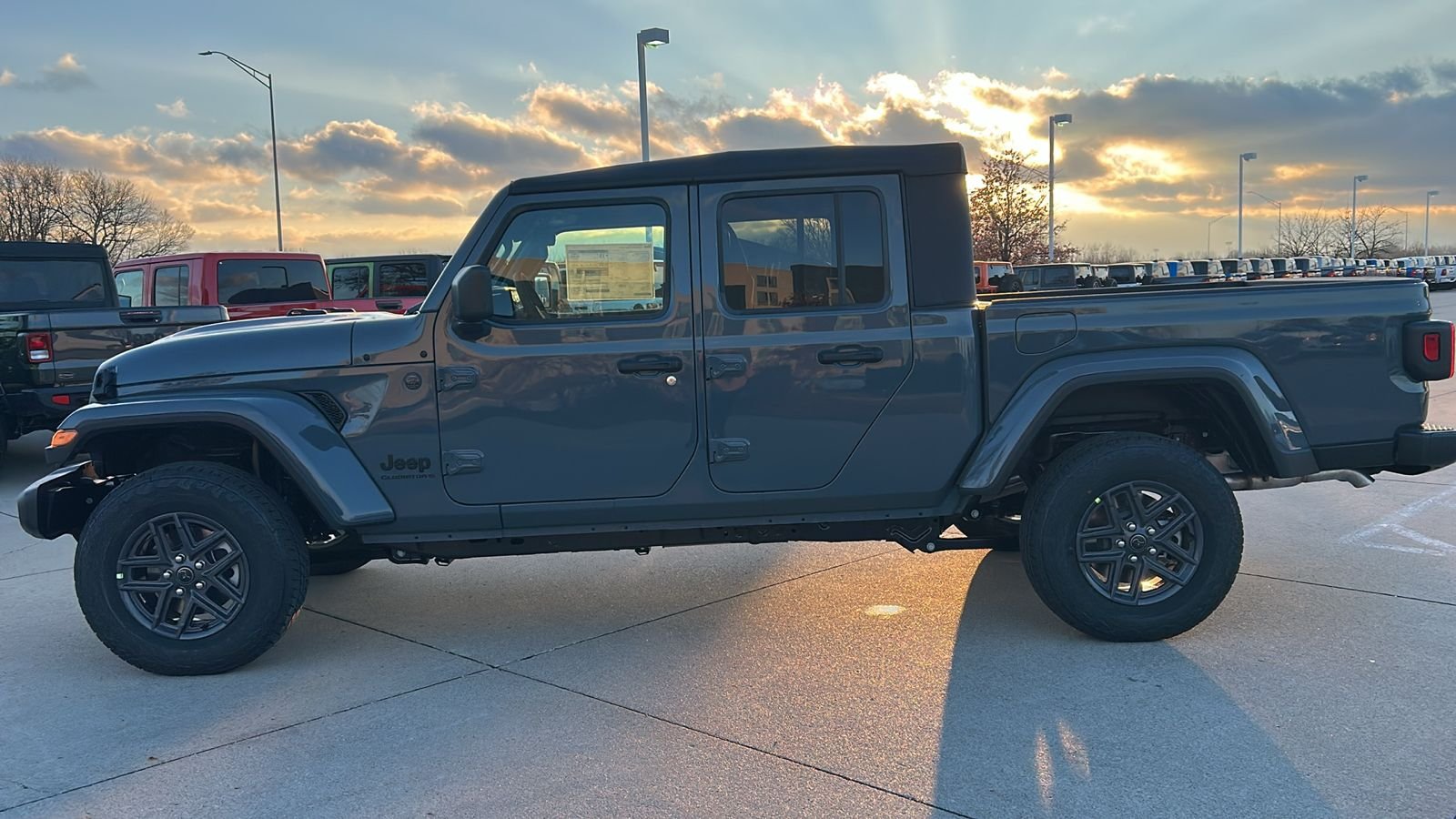 New 2026 Anvil Clear-Coat Exterior Paint Jeep Sport S image 6