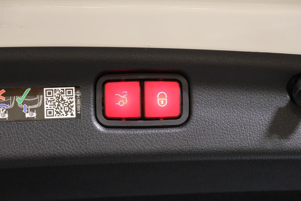 Certified Used 2026 Polar White Mercedes-Benz C 43 AMG® image 57