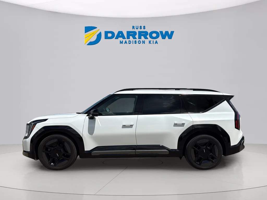 Certified 2024 Kia EV9 GT-Line with VIN KNDAEFS57R6033542 for sale in Madison, WI