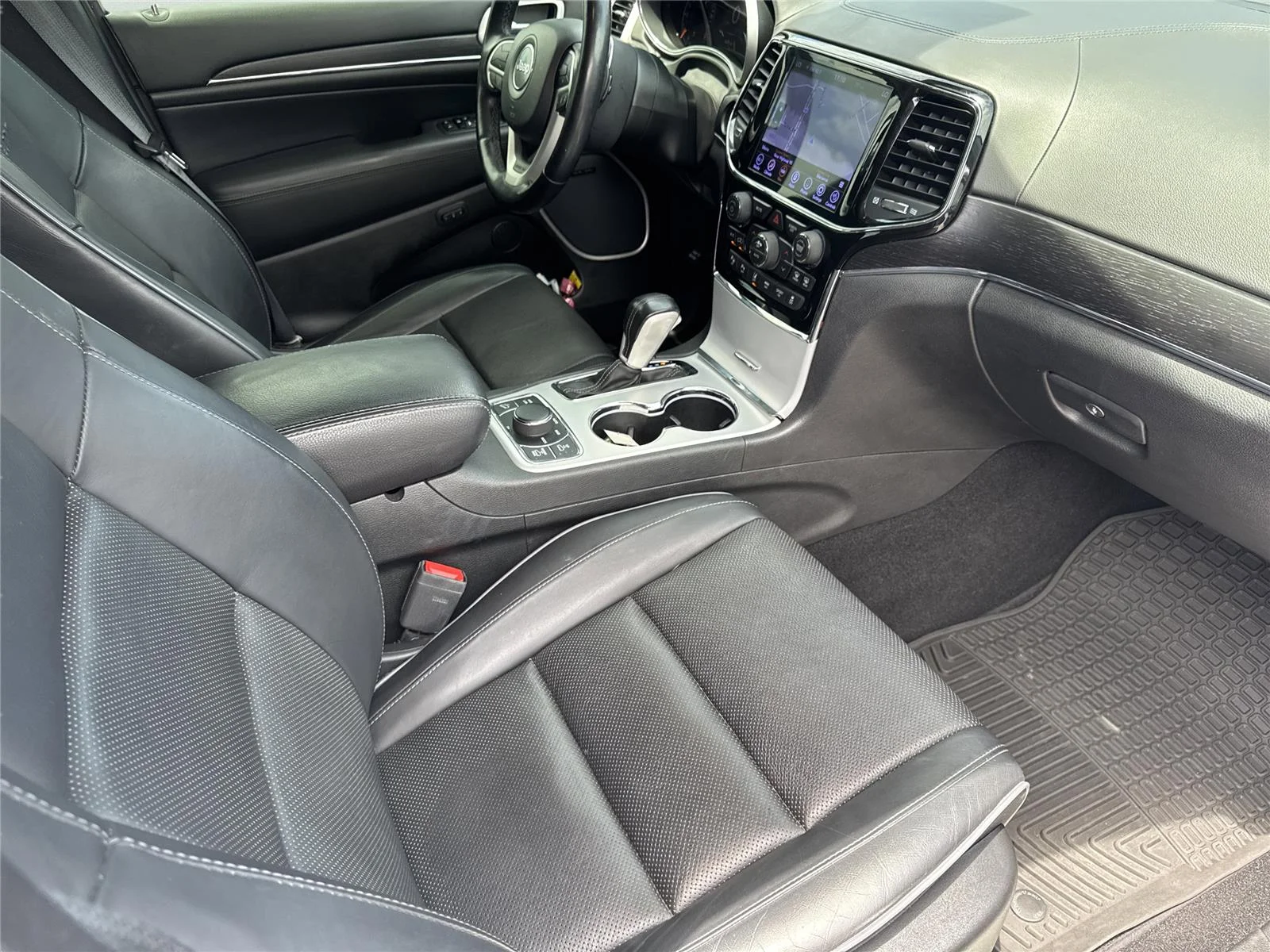 Used 2021 Ivory 3-Coat Jeep Summit image 35
