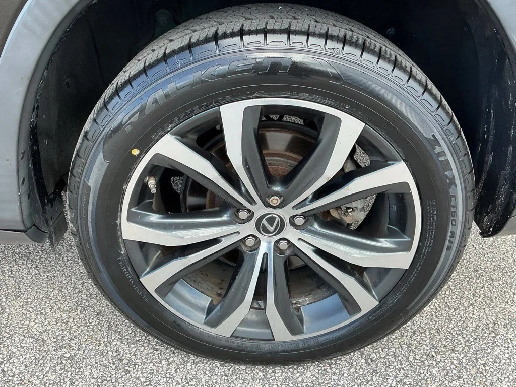 Used 2021 Black Lexus 350 image 19