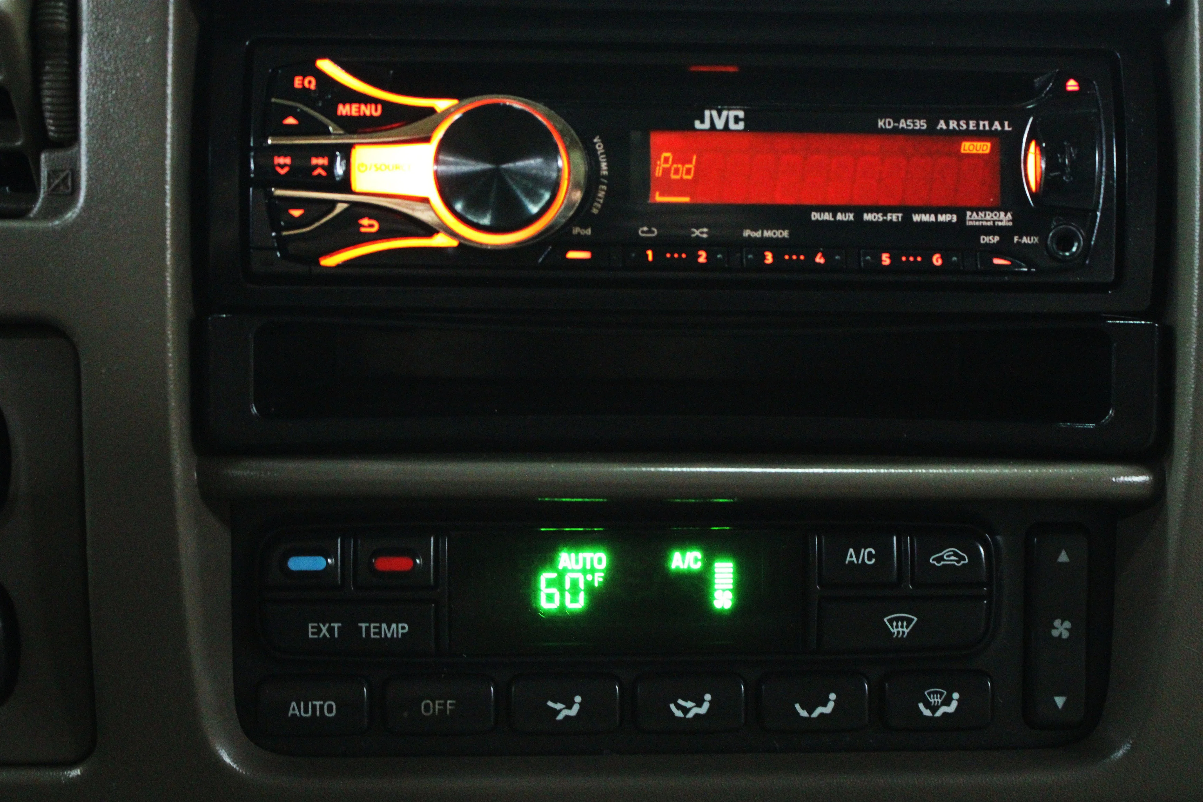 2002 Ford Excursion Limited - Photo 15
