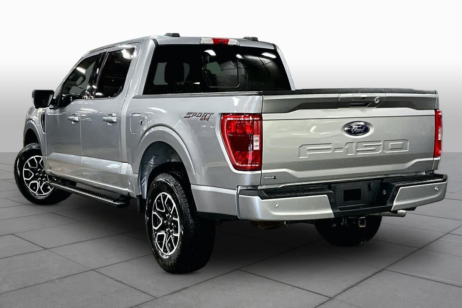 Used 2021 Iconic Silver Metallic Ford XLT image 12