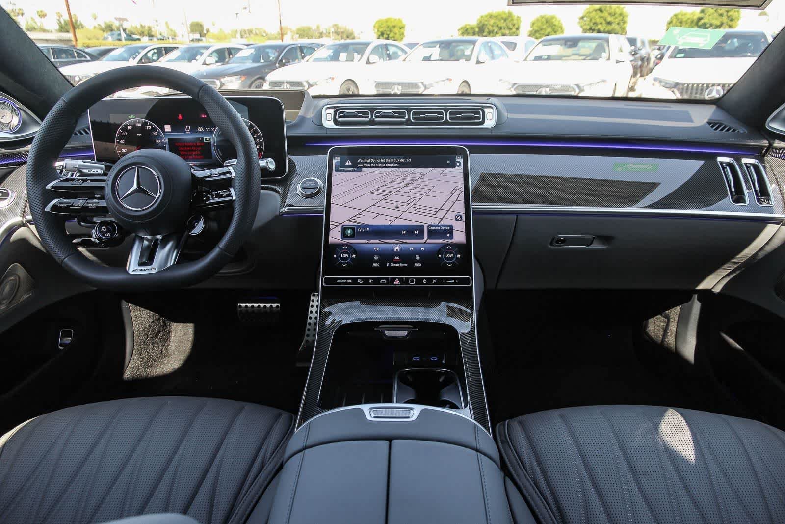 New 2026 MANUFAKTUR Moonlight White Magno Mercedes-Benz AMG® S 63 E image 13