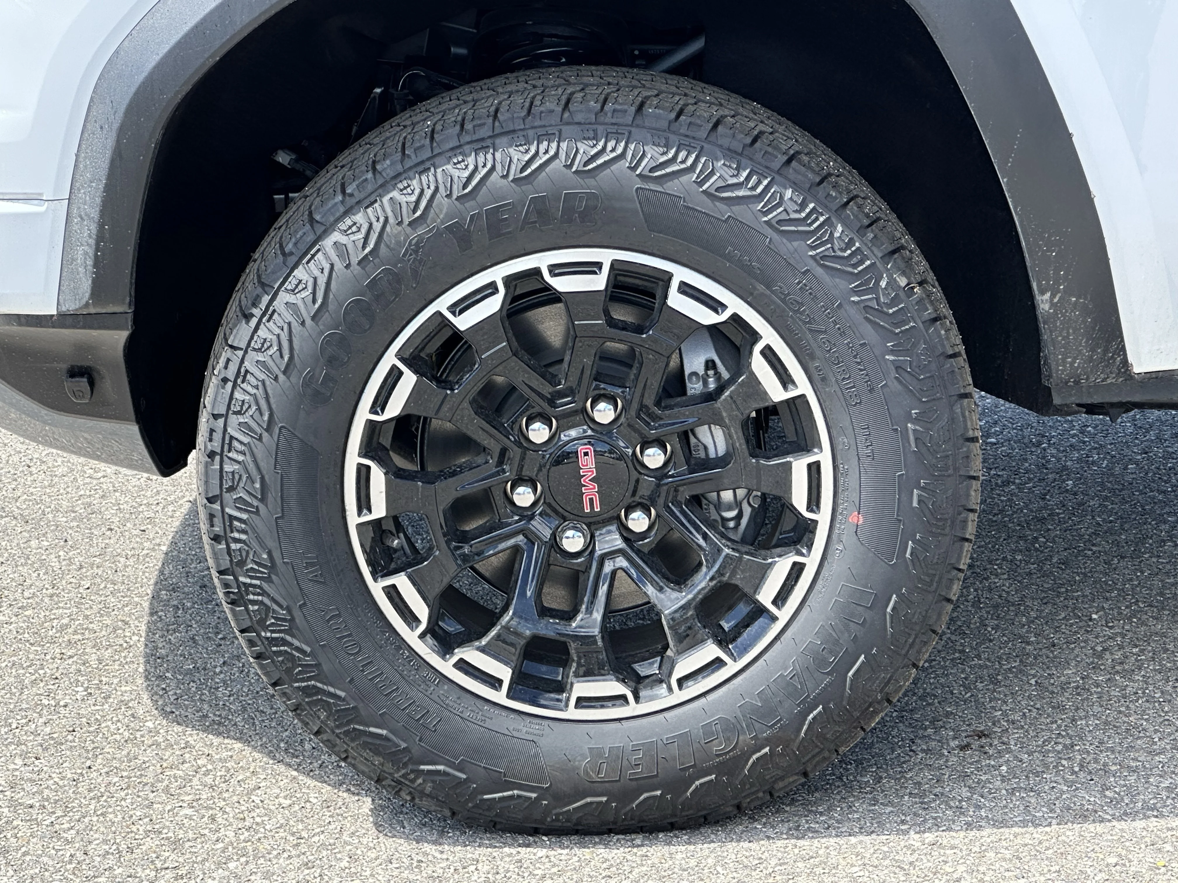 New 2026 Summit White GMC AT4 image 6