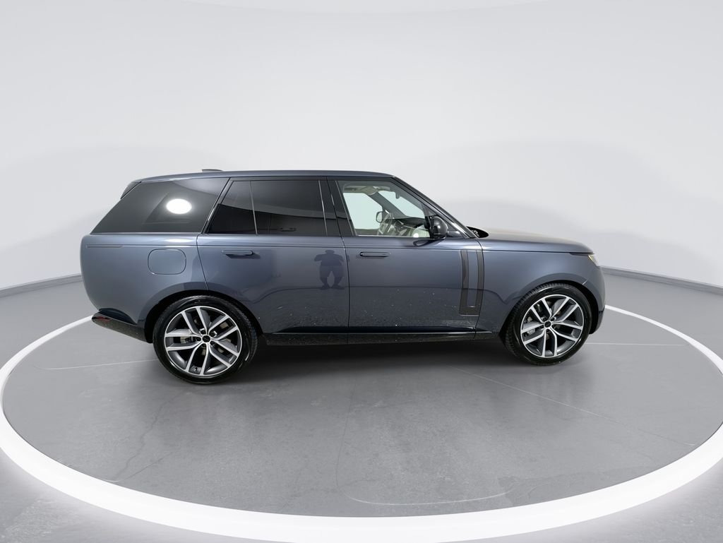 New 2026 Varesine Blue Land Rover SE image 9