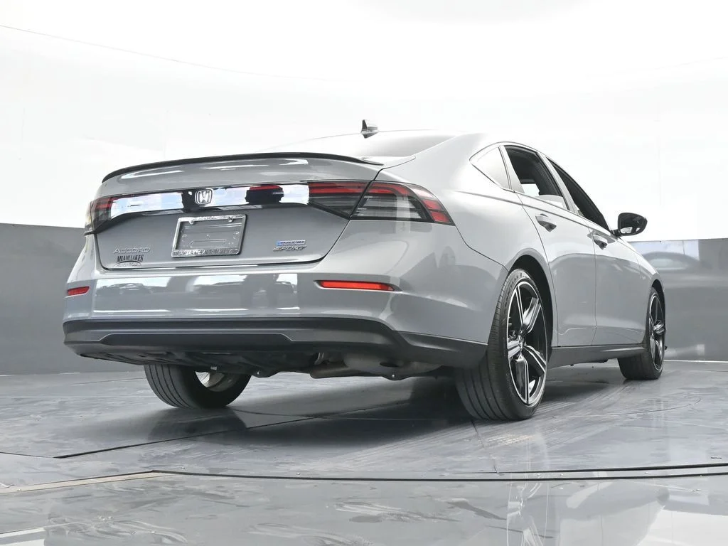 Used 2024 Urban Gray Pearl Honda Sport image 63